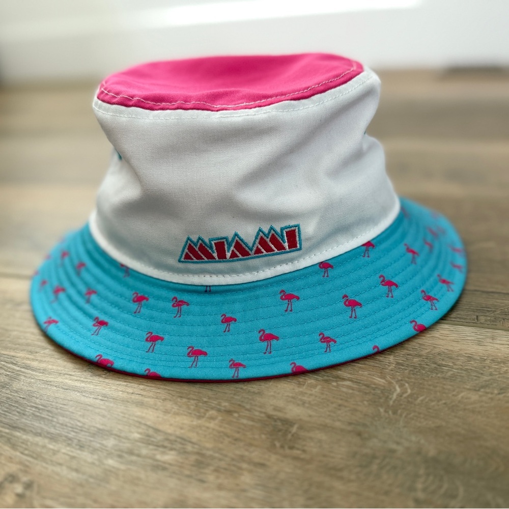 Red Bull Racing New Era Pink and Blue Bucket Hat, Size Medium - Picture 2 of 8